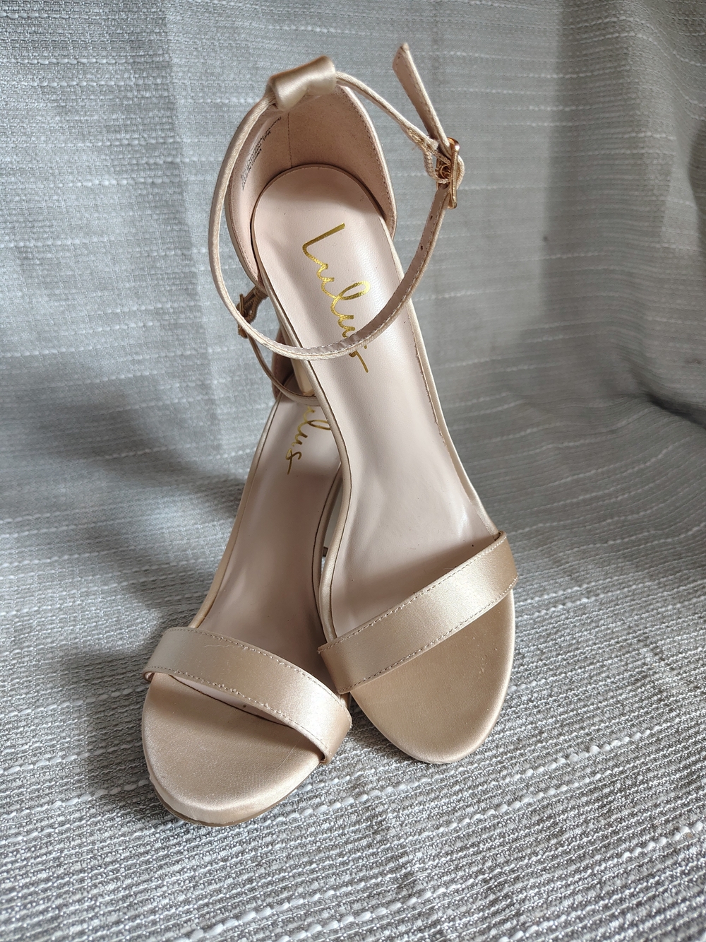 Lulus Taylor Champagne Satin Block Heel Ankle Strap Sandals Women's 6